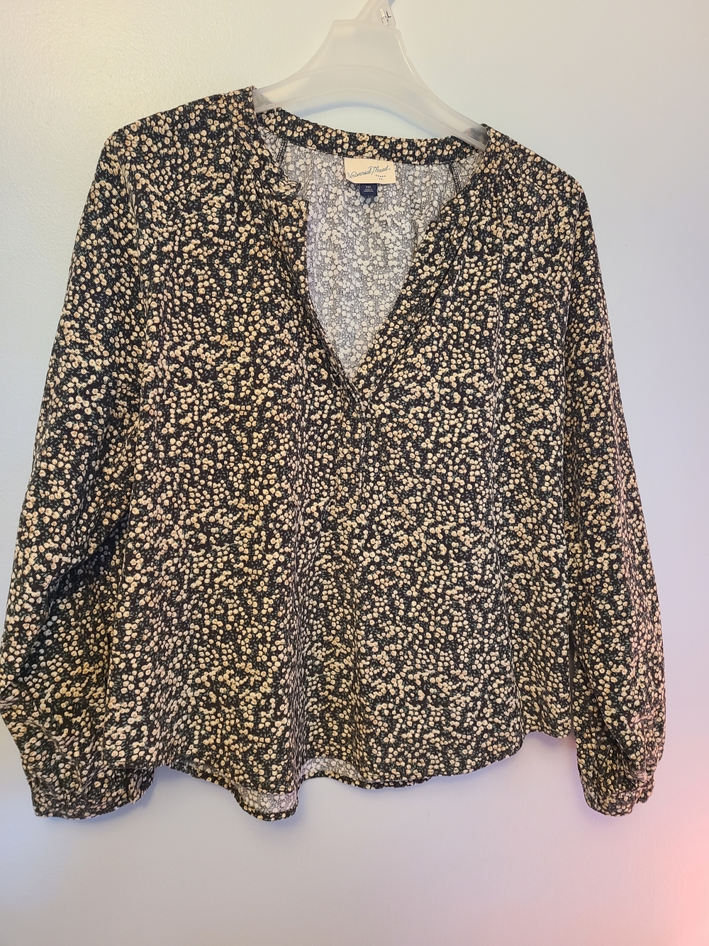 Universal Thread Black and Cream Floral V-Neck Blouse